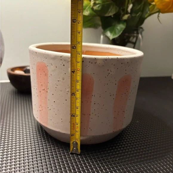 6” Speckled Pink and Cream Ceramic Planter - Picture 2 of 5